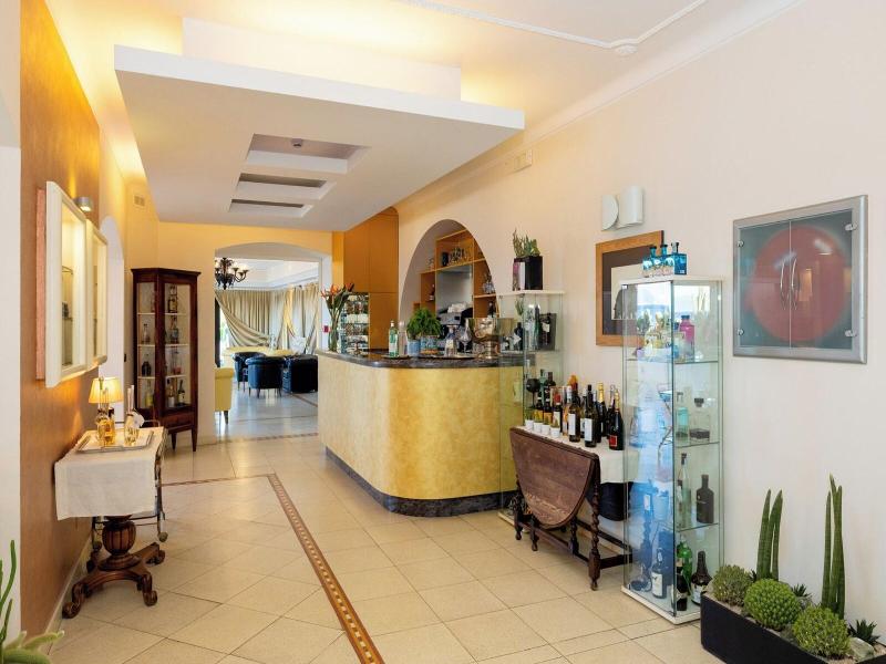 Hotel Albatros Varigotti image