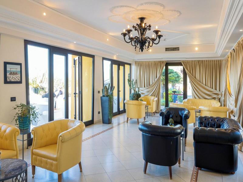 Hotel Albatros Varigotti image