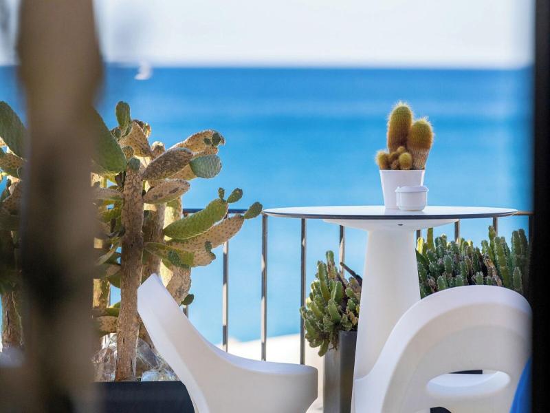 Hotel Albatros Varigotti image