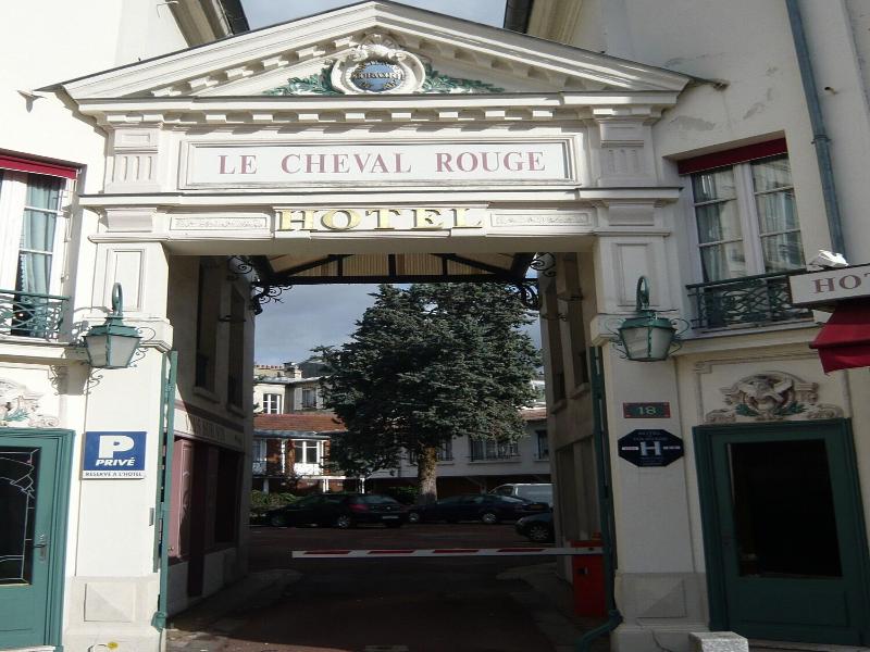 Hv Tel Du Cheval Rouge image