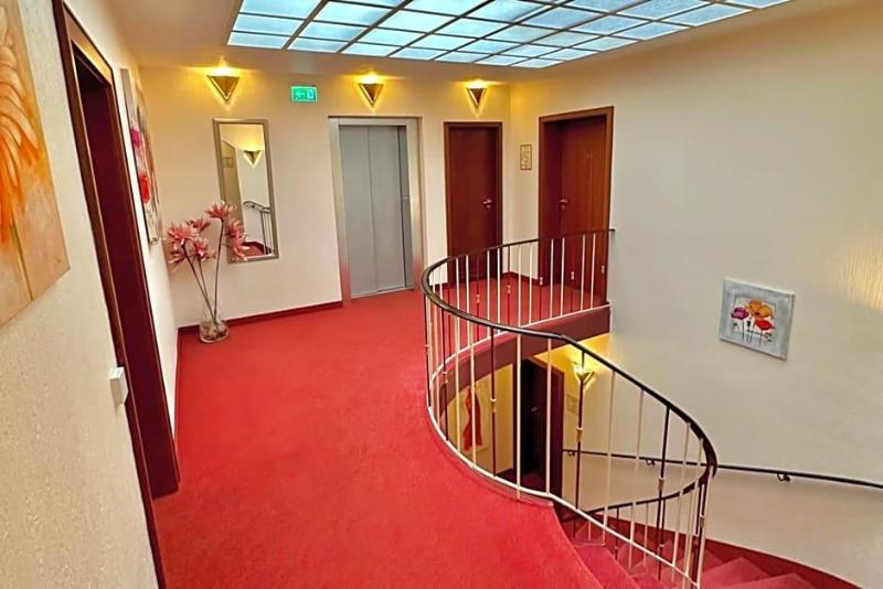 Hotel Imperial image