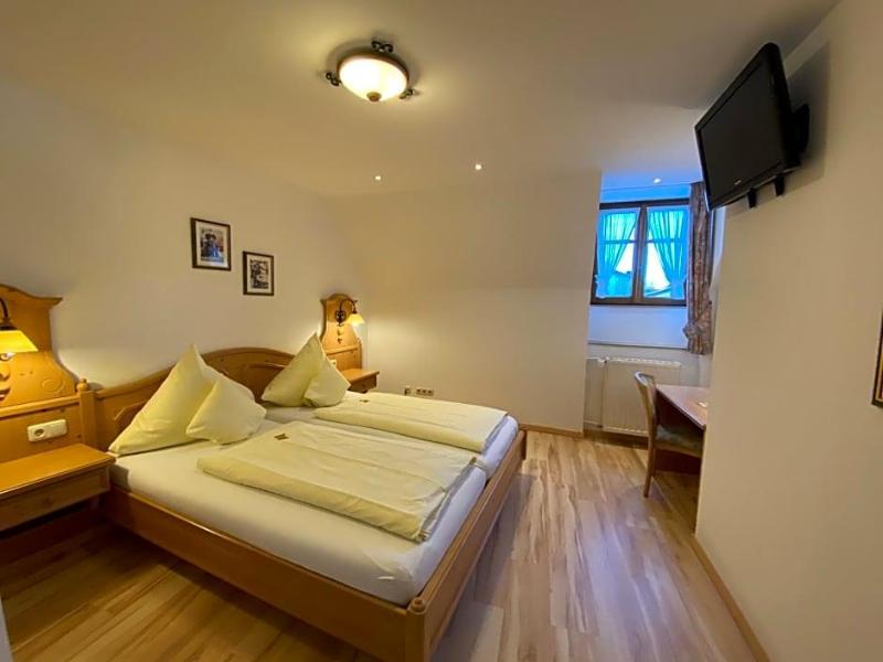 Hotel Lobmeyer image