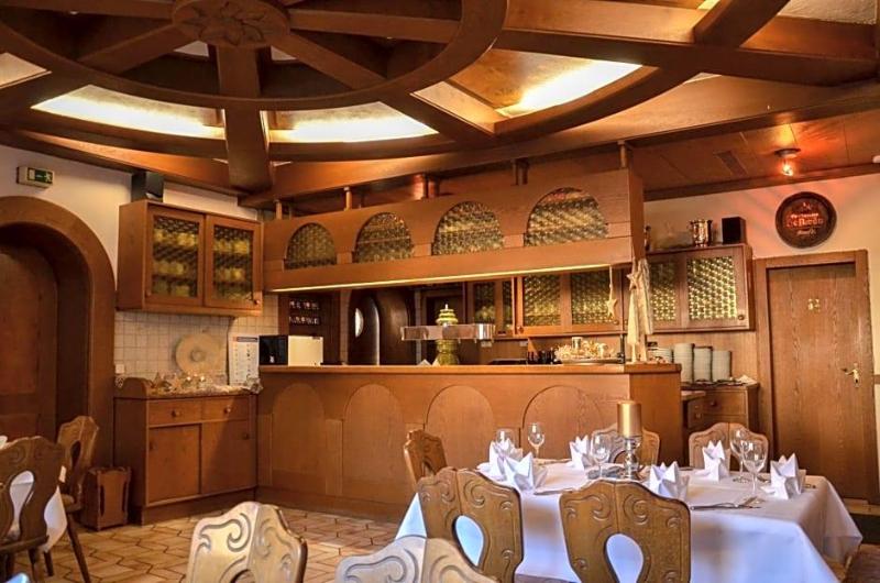 Hotel Restaurant Lamm image