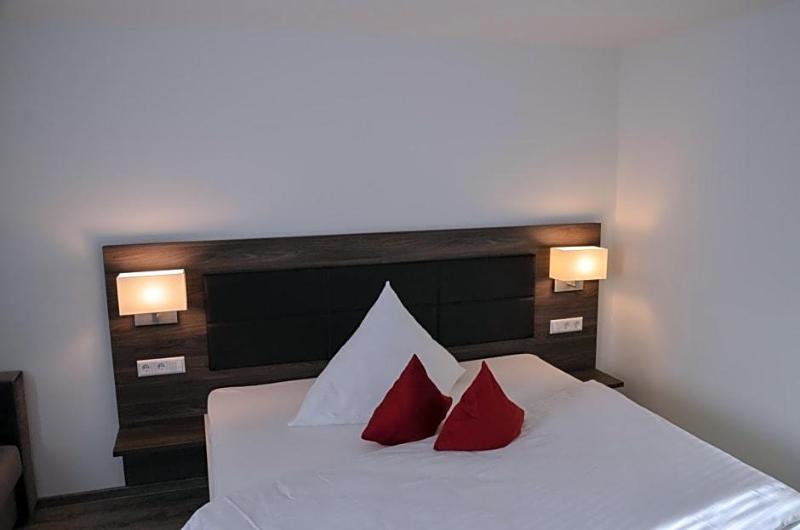 Hotel Restaurant Lamm image