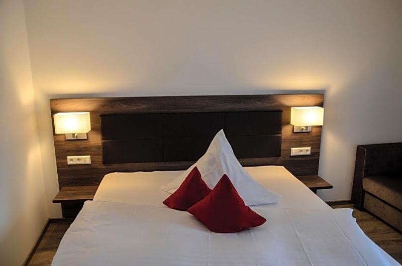 Hotel Restaurant Lamm image