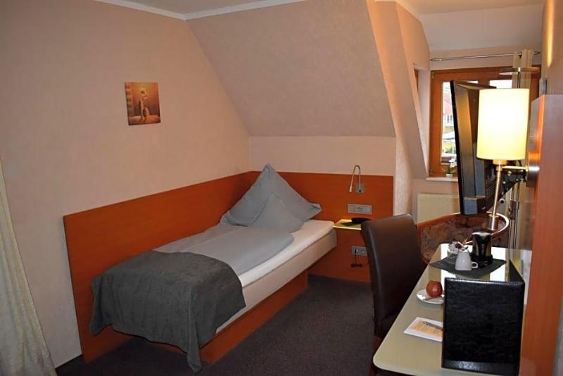 Hotel Neue Stuben image