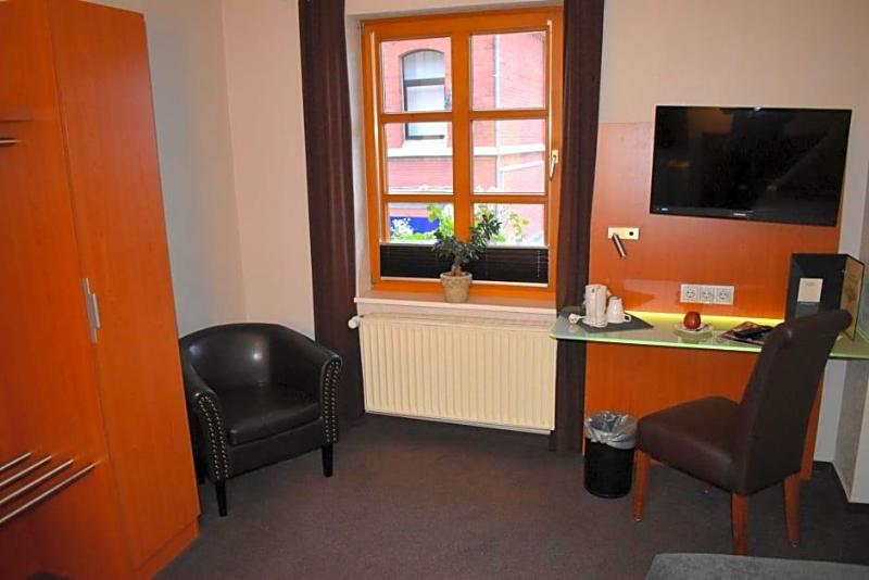 Hotel Neue Stuben image