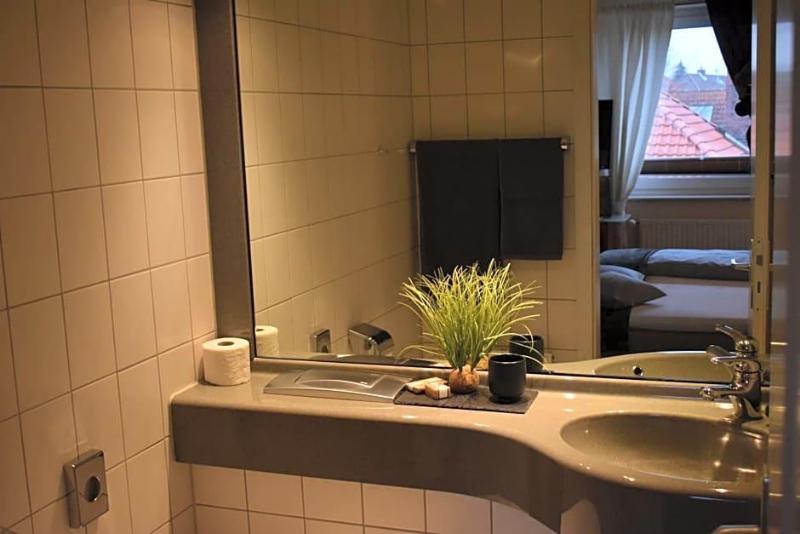 Hotel Neue Stuben image