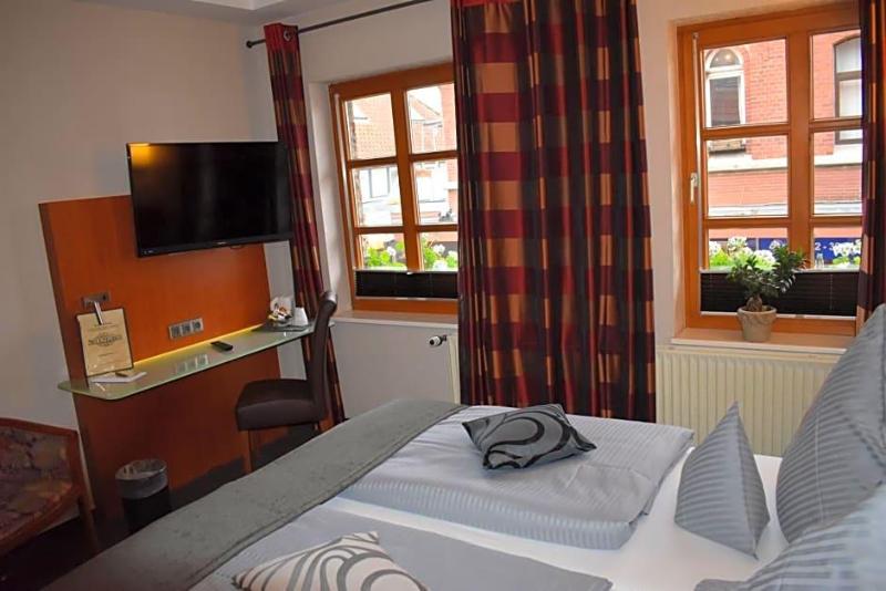 Hotel Neue Stuben image