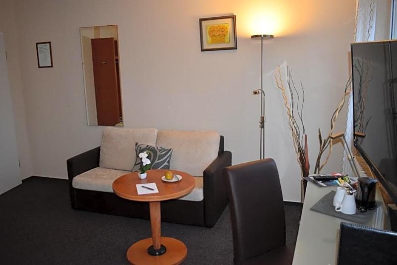 Hotel Neue Stuben image