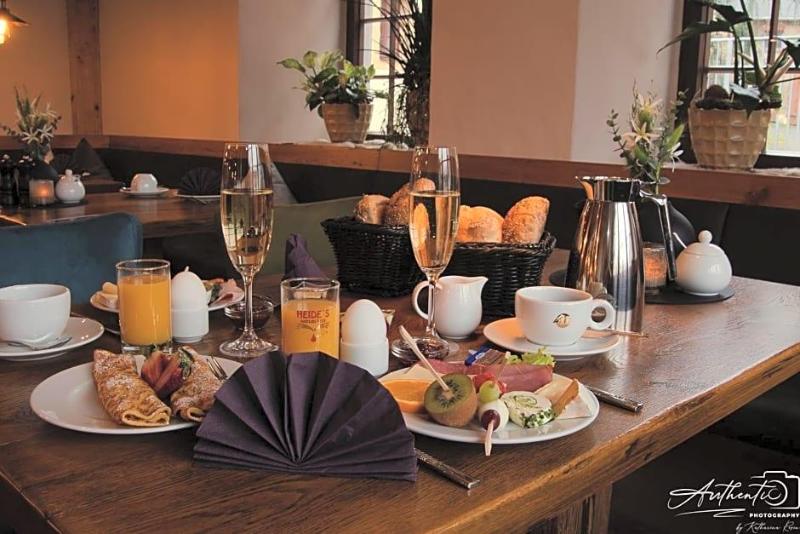 Altstadt Hotel image