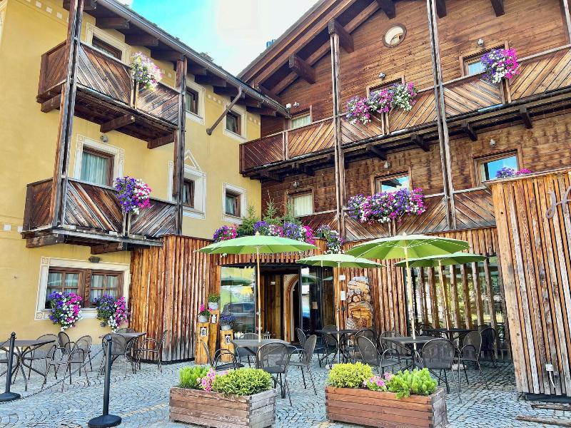 Hotel Primula image