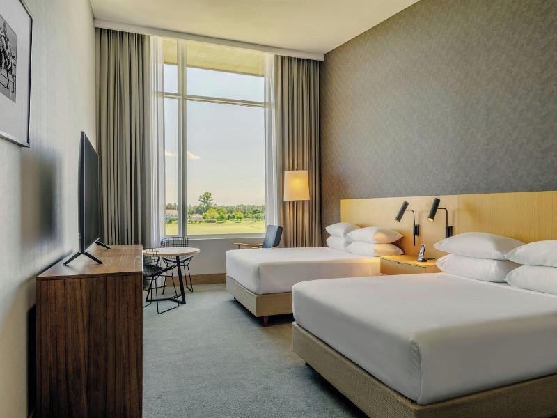 Sheraton Buenos Aires Greenville Polo Resort image
