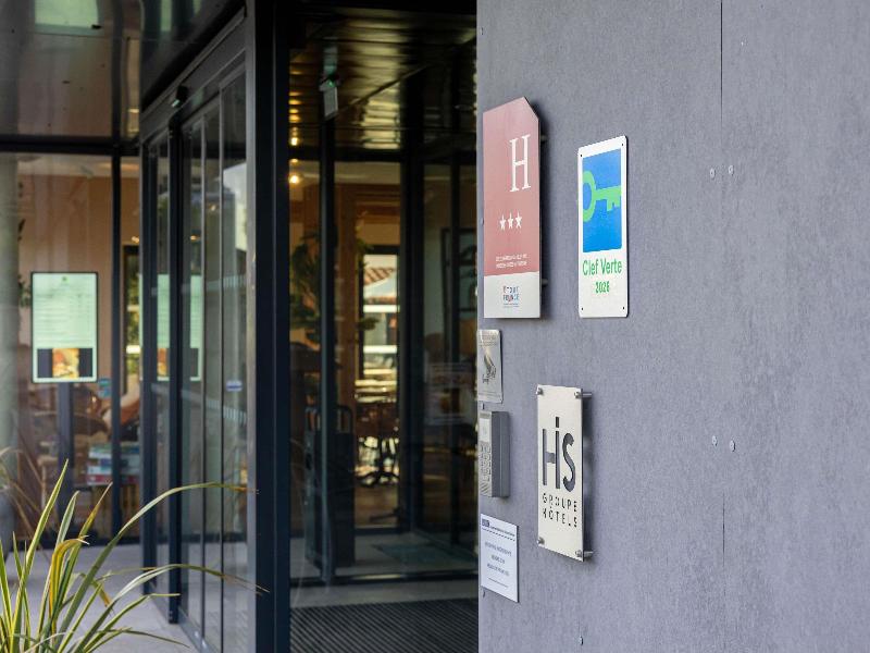 Ibis Styles Montauban image