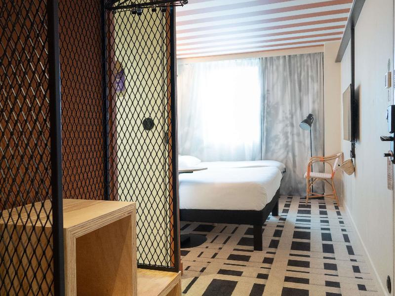 Ibis Styles Montauban image