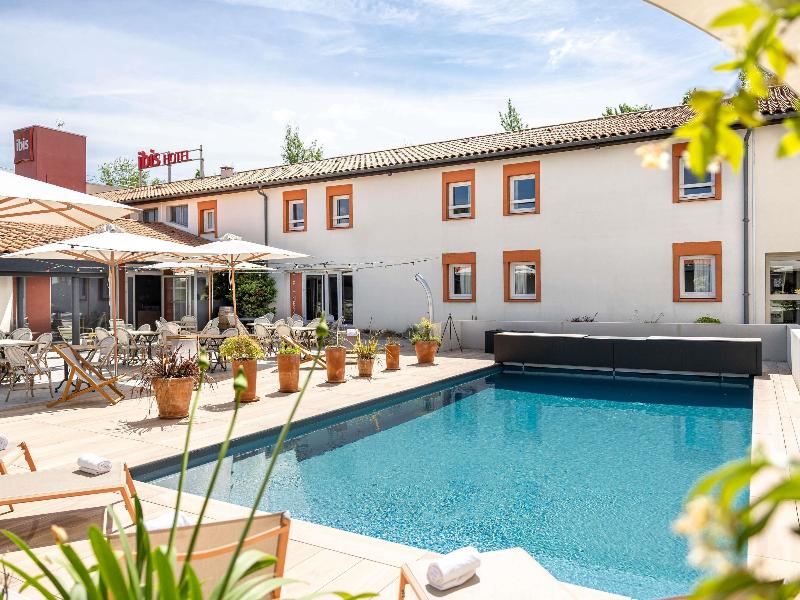 Ibis Styles Montauban image