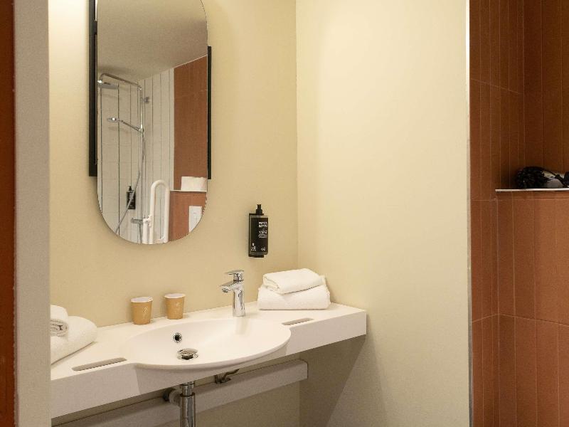 Ibis Styles Montauban image