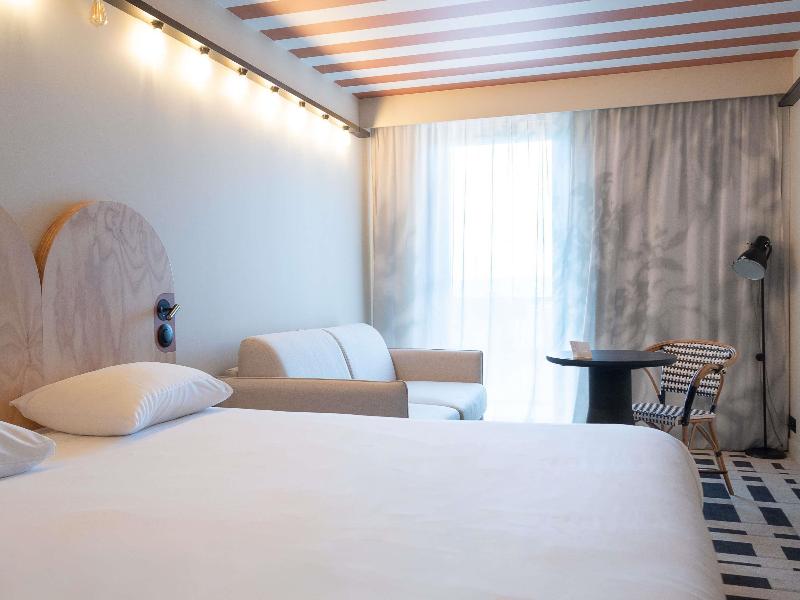 Ibis Styles Montauban image