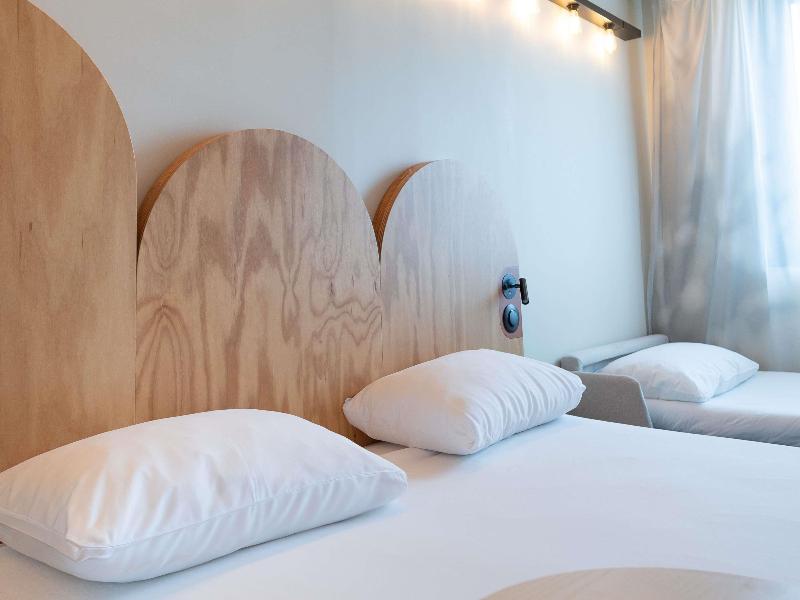 Ibis Styles Montauban image