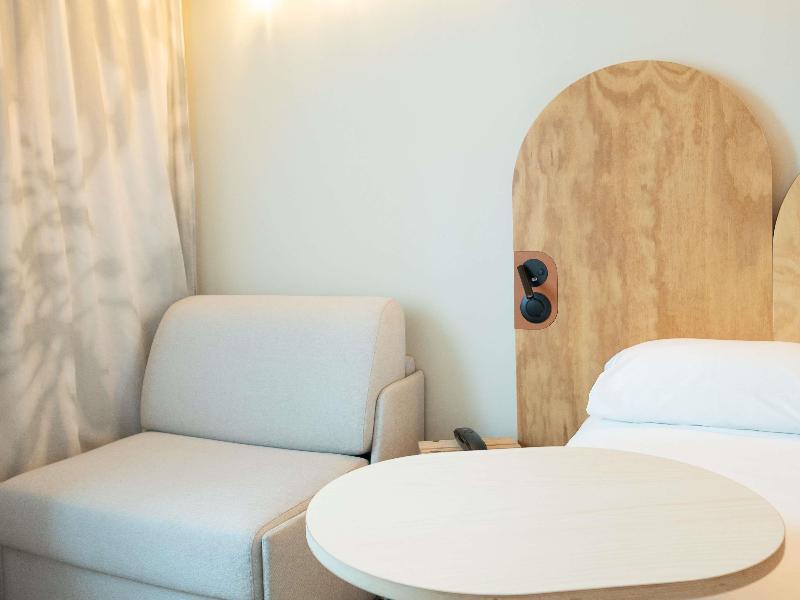 Ibis Styles Montauban image