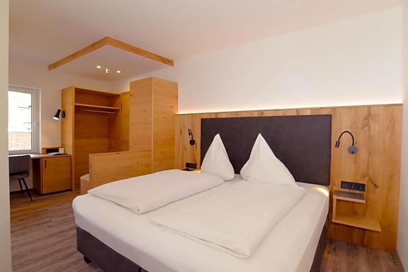 Hotel Gasthof Krone image
