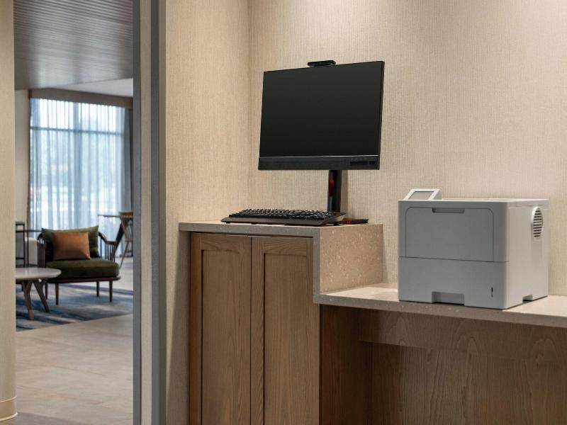 Fairfield By Marriott Inn Suites Bethlehem Pa image