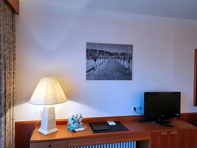 Kv Fernberg Weinhotel image