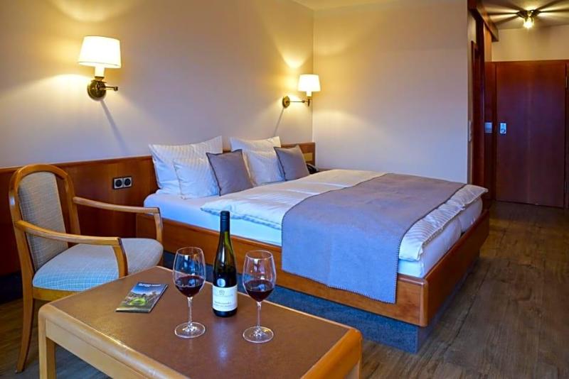 Kv Fernberg Weinhotel image