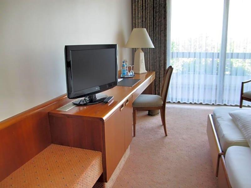 Kv Fernberg Weinhotel image