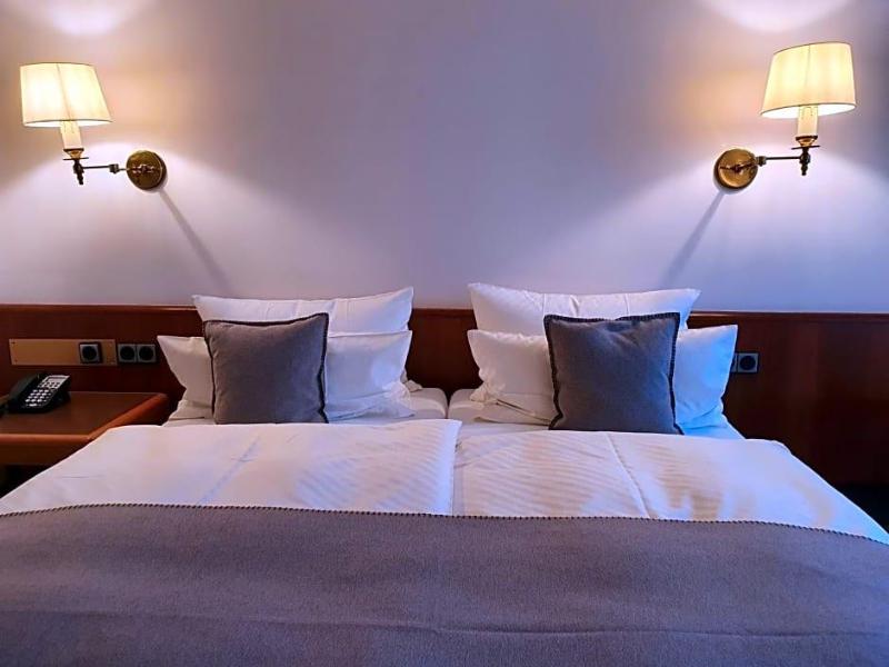 Kv Fernberg Weinhotel image