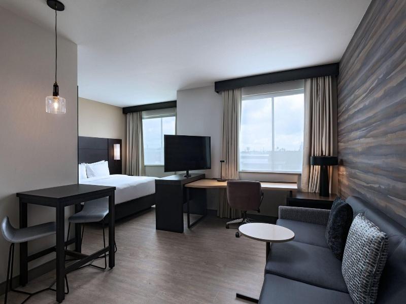 Residence Inn Corpus Christi South 5
