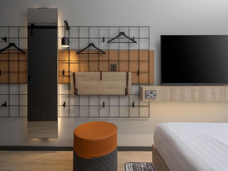 Moxy Cork image