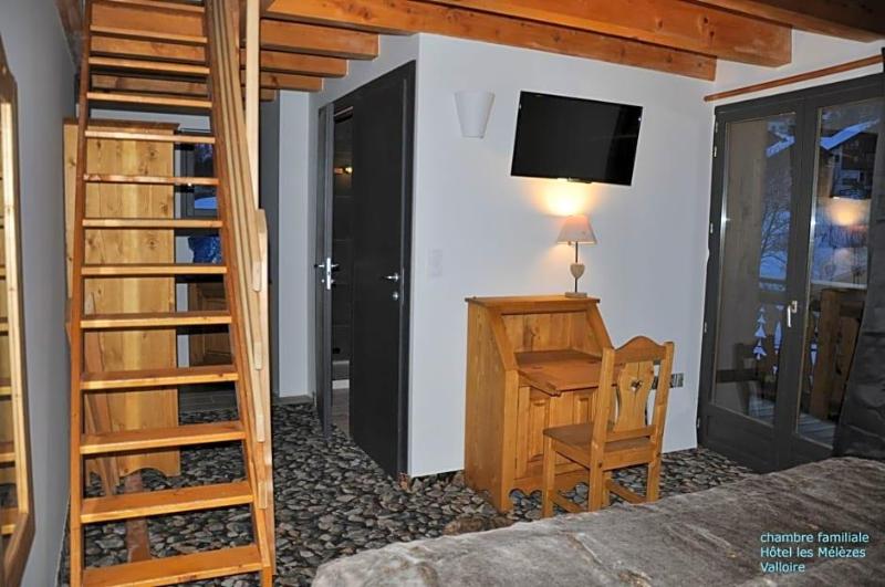 Hv Tel Chalet Les Mv Lv Zes image