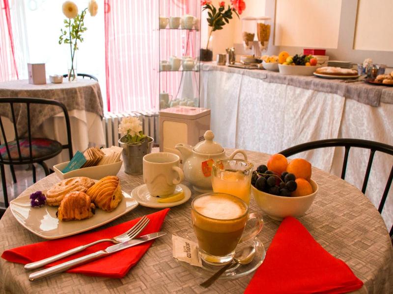 Domus Hotel image