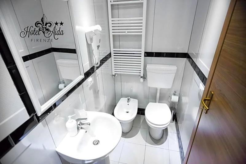 Hotel Aida image