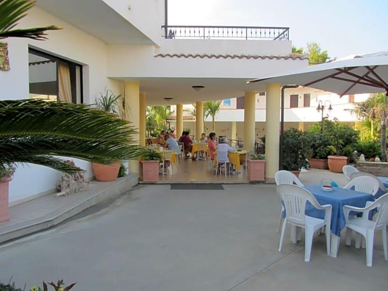 Hotel L'ancora image