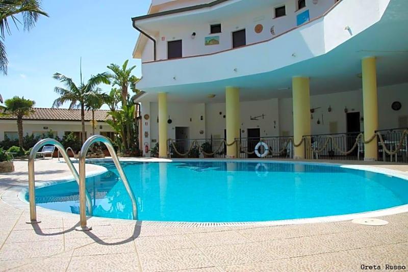 Hotel L'ancora image