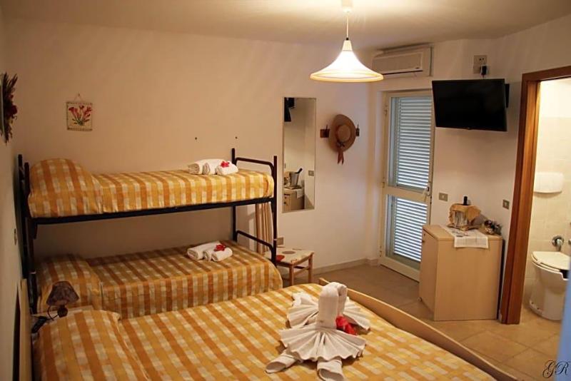 Hotel L'ancora image
