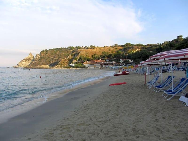 Hotel L'ancora image