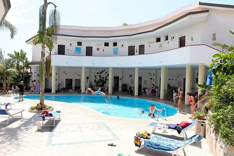 Hotel L'ancora image