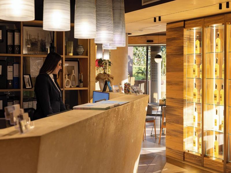 Alevic Hotel Sirmione image