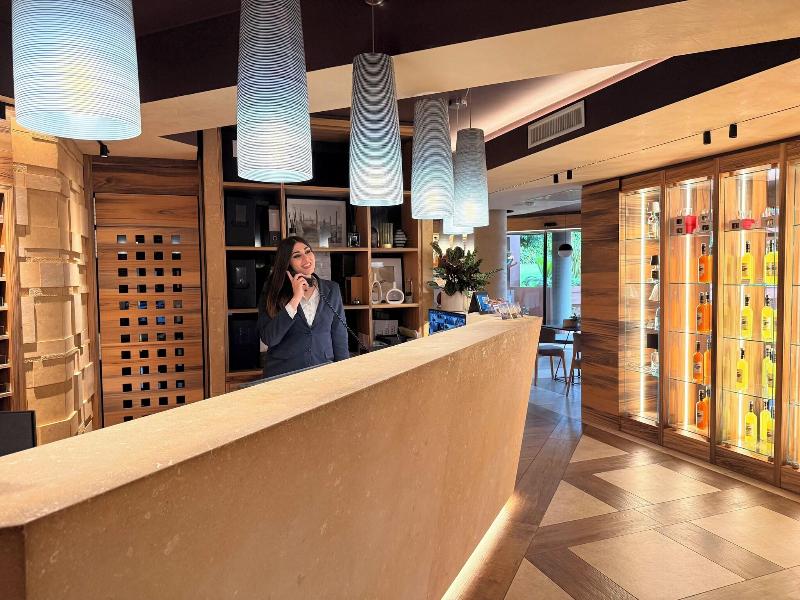 Alevic Hotel Sirmione image