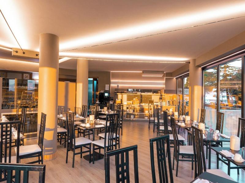 Alevic Hotel Sirmione image