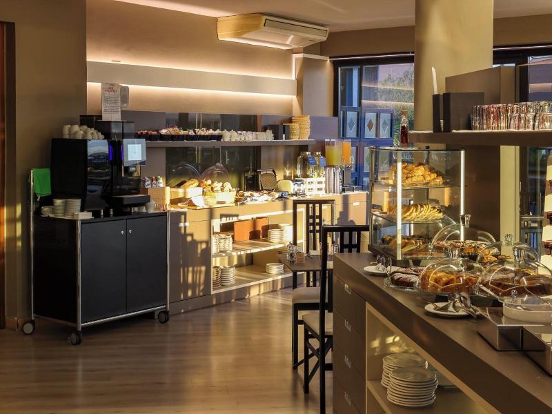 Alevic Hotel Sirmione image