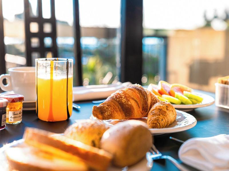 Alevic Hotel Sirmione image