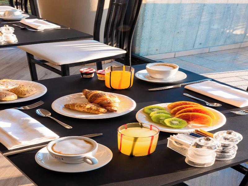 Alevic Hotel Sirmione image