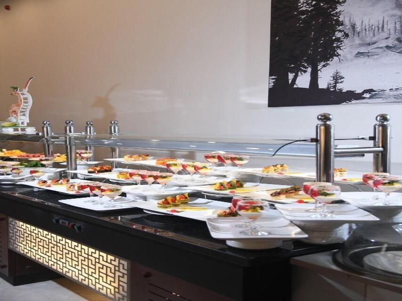 Tolip Gardens Hotel image