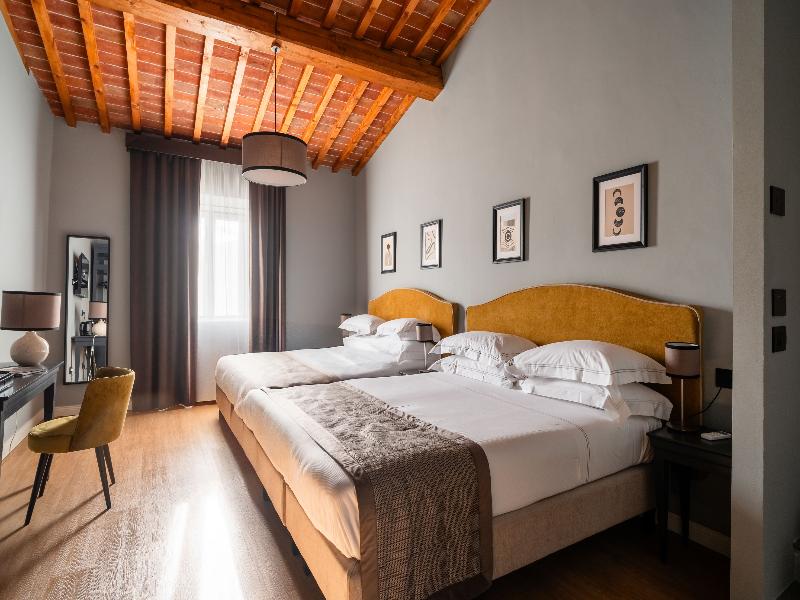 Flom Boutique Hotel image