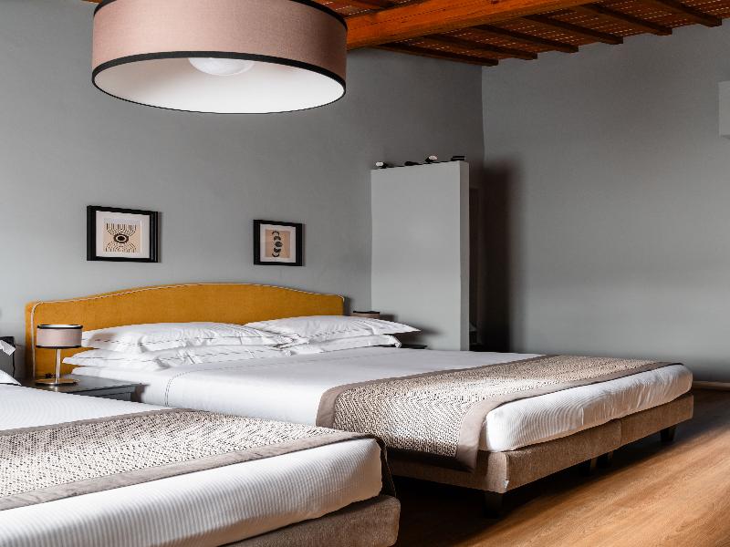 Flom Boutique Hotel image