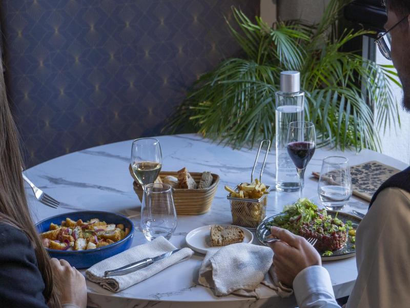 Hotel Restaurant L Eskemm St Brieuc Trv Gueux image